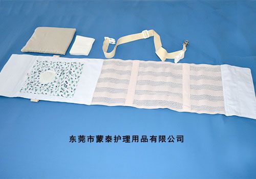 腰腹帶主體、紗布、沙袋、備用吊帶。