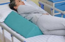 三角枕 防壓瘡護(hù)理 護(hù)理翻身枕病人翻身墊生產(chǎn)廠家