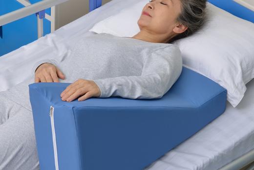 上肢抬高墊（左） 醫(yī)用體位墊防壓瘡護理墊