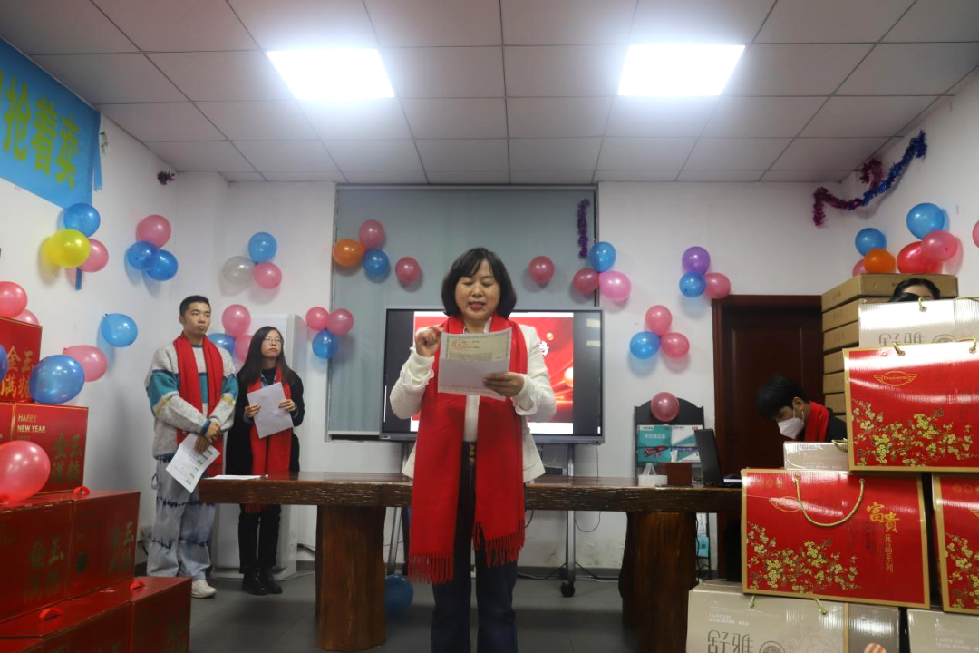 蒙泰護(hù)理陳仁英