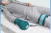 新型防拔管約束手套 幫助譫妄、煩躁癥及無自主約束能力患者有效防止治療中或睡眠時非計劃性拔管及留置針脫落